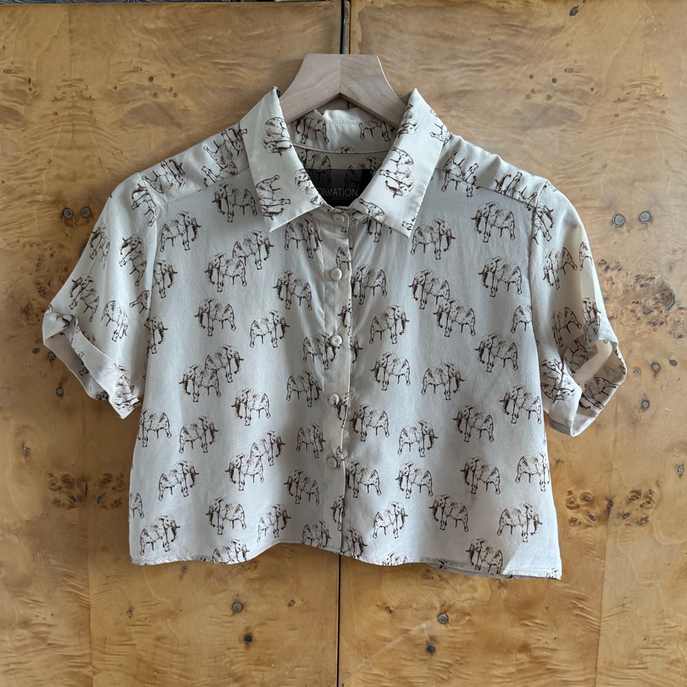 Reformation Elephant Print Cropped Button Down Short Sleeve Shirt - RARE